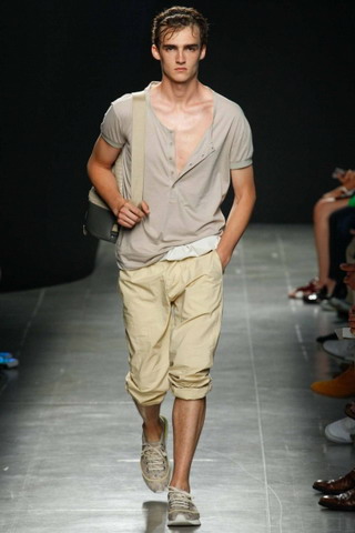 Bottega Veneta / - 2015